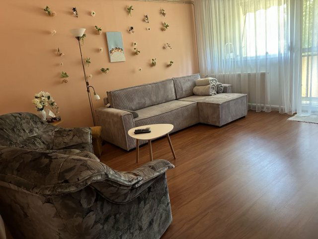 Kiadó panellakás, albérlet, Baján 120 E Ft / hó, 2+1 szobás