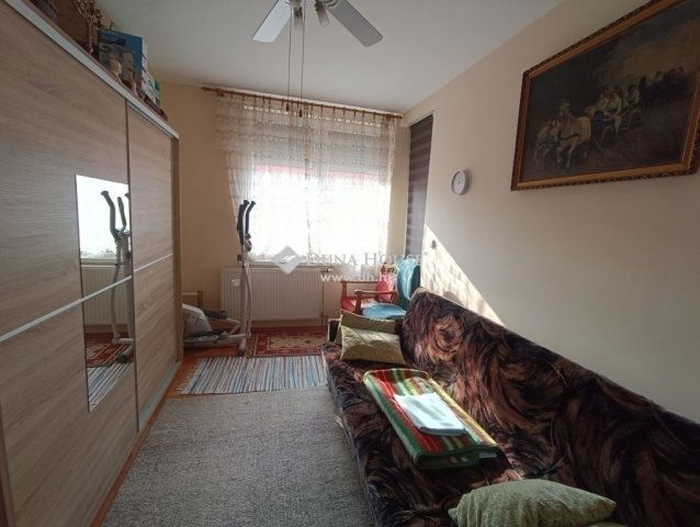 Eladó téglalakás, Érden 79 M Ft, 3 szobás