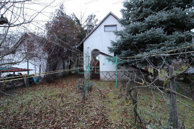Eladó nyaraló, Győrött 14.9 M Ft, 1 szobás
