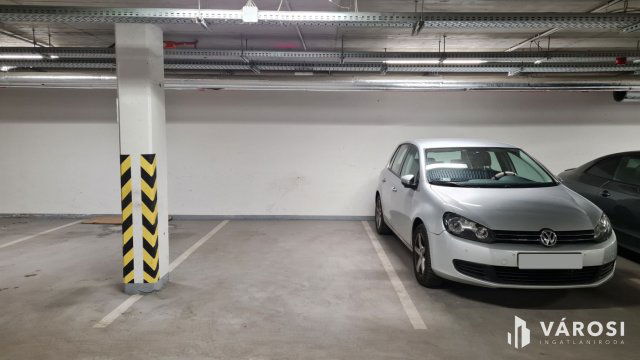Eladó garázs, Budapesten, XIII. kerületben 6.2 M Ft