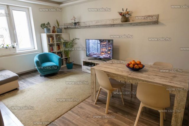 Eladó téglalakás, Budapesten, III. kerületben 129.9 M Ft