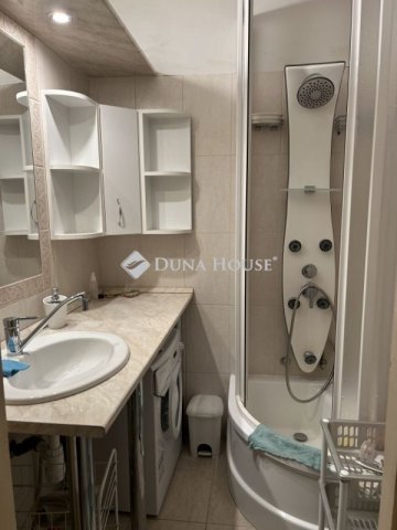 Eladó panellakás, Budapesten, XXI. kerületben 59.9 M Ft