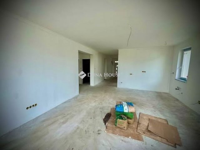 Eladó családi ház, Dunavarsányban 125 M Ft, 5 szobás