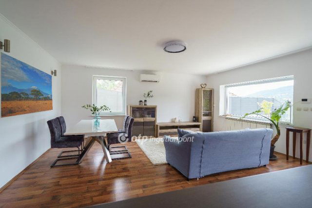 Kiadó családi ház, albérlet, Budapesten, III. kerületben