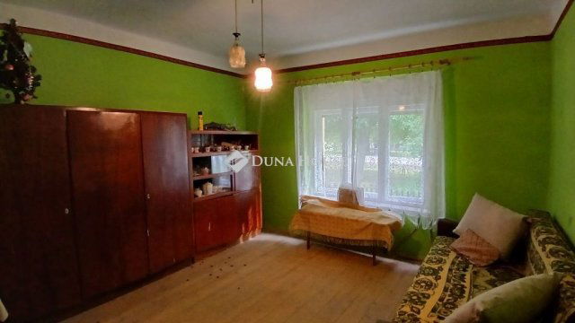 Eladó családi ház, Mernyén 14.9 M Ft, 2 szobás