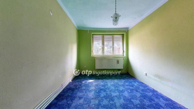 Eladó családi ház, Tiszaújvárosban 32.5 M Ft, 2 szobás