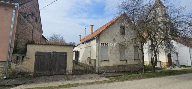 Eladó családi ház, Magyarhertelenden 36.99 M Ft, 4 szobás