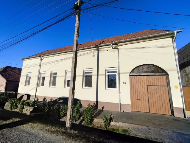 Eladó családi ház, Dombóváron, Erzsébet utcában 38 M Ft