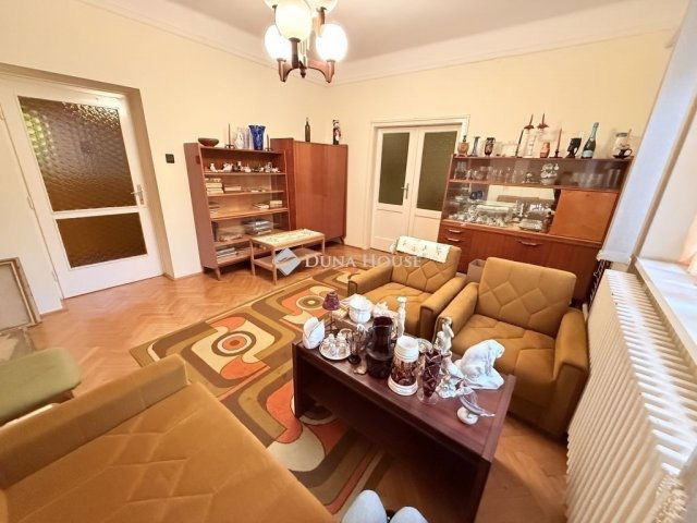 Eladó családi ház, Budapesten, XVIII. kerületben 145 M Ft