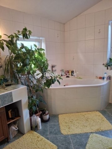 Eladó téglalakás, Budapesten, XX. kerületben 120 M Ft