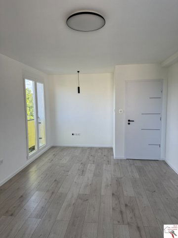 Eladó panellakás, Pécsett 47.9 M Ft, 2 szobás