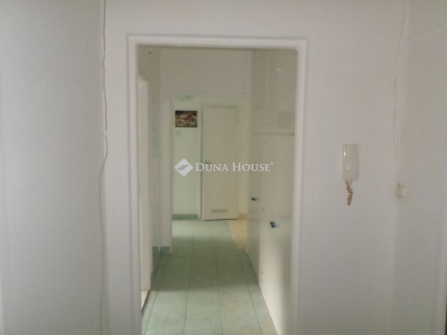 Eladó panellakás, Budapesten, XVIII. kerületben 58.9 M Ft