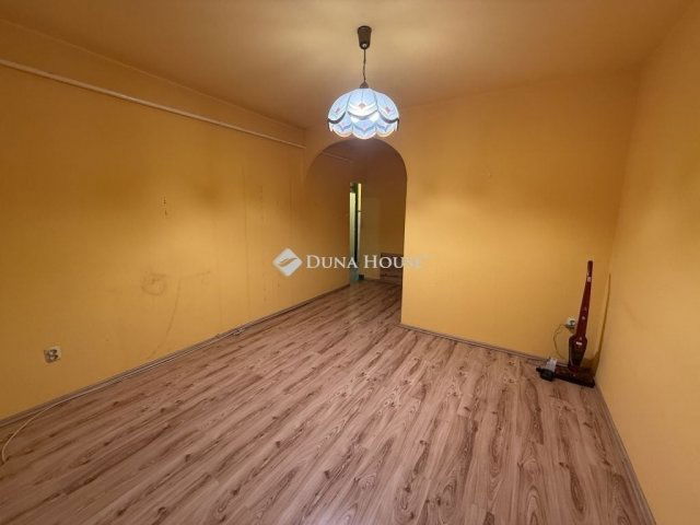 Eladó téglalakás, Budapesten, XX. kerületben 65 M Ft, 2 szobás