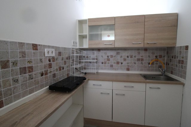 Kiadó téglalakás, albérlet, Miskolcon 85 E Ft / hó, 1 szobás