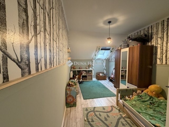 Eladó családi ház, Budapesten, XVI. kerületben 229.5 M Ft