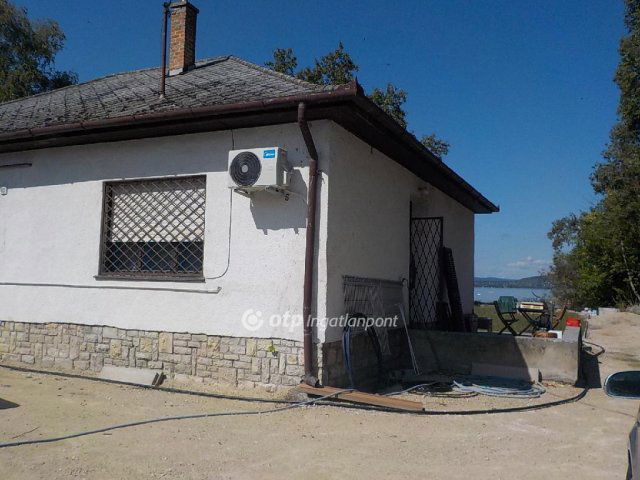 Eladó nyaraló, Balatonbogláron 338 M Ft, 3+1 szobás