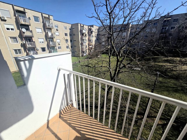 Eladó téglalakás, Budapesten, XVII. kerületben 56.5 M Ft