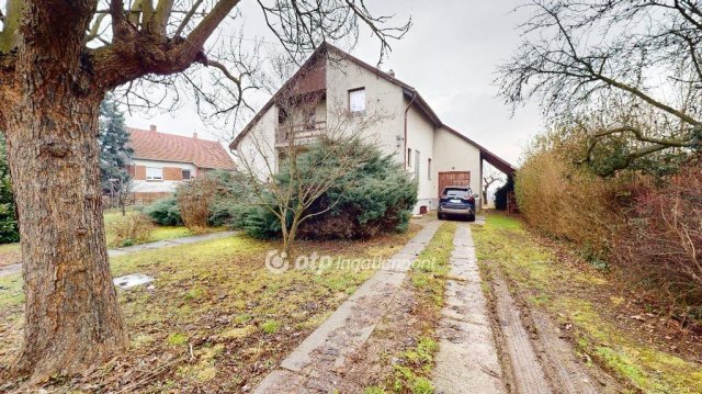 Eladó családi ház, Mályin 89 M Ft, 5 szobás