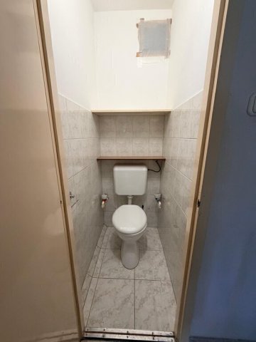 Eladó panellakás, Debrecenben 54 M Ft, 1+2 szobás