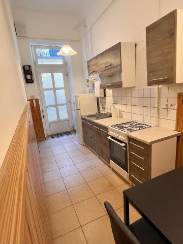 Kiadó téglalakás, albérlet, VI. kerületben, Lovag utcában
