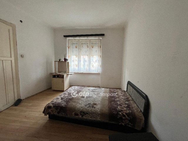 Eladó téglalakás, Budapesten, VIII. kerületben 49 M Ft, 2 szobás