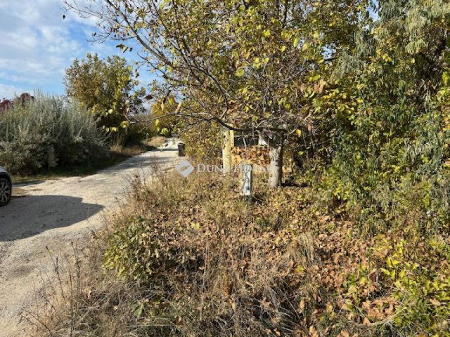 Eladó telek, Bicskén 7.5 M Ft / költözzbe.hu