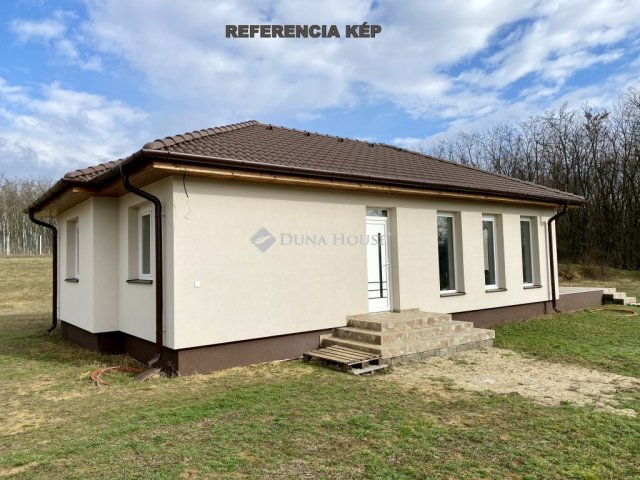 Eladó családi ház, Nyíregyházán 65.9 M Ft, 4 szobás