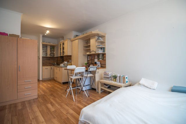 Eladó téglalakás, Budapesten, III. kerületben 49.9 M Ft