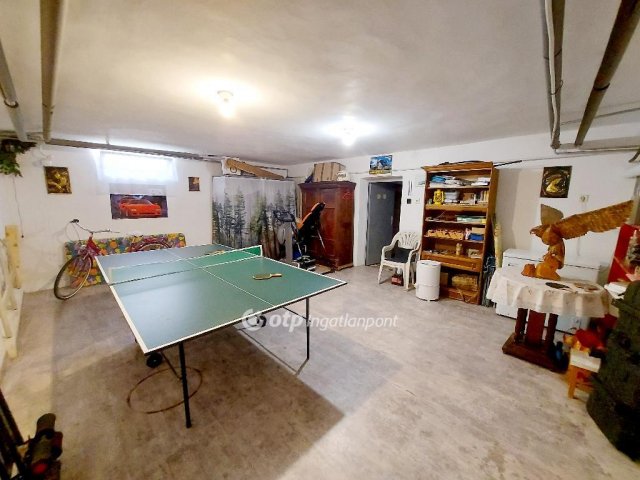 Eladó családi ház, Sátoraljaújhelyen 75 M Ft, 4 szobás