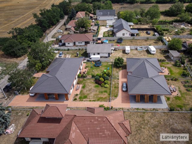 Eladó téglalakás, Ráckeresztúron 79.9 M Ft, 4 szobás