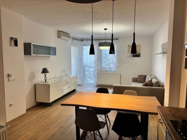 Kiadó téglalakás, albérlet, XI. kerületben, Sztregova utcában