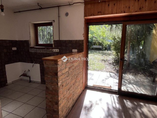 Eladó ikerház, Gárdonyban 69.9 M Ft, 4 szobás