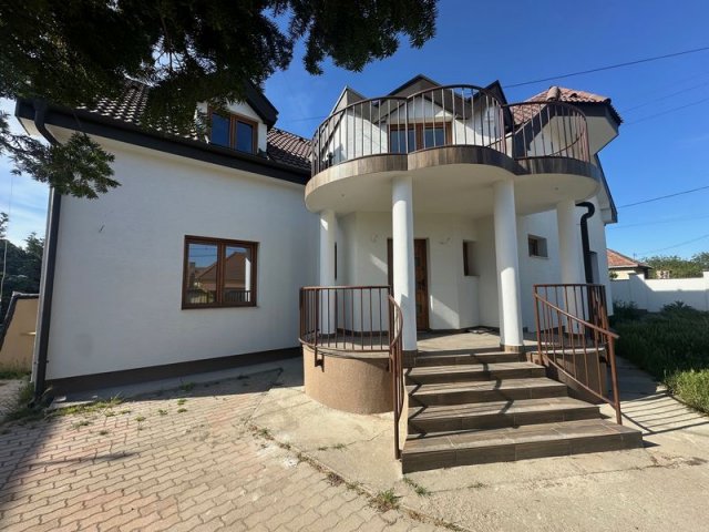 Kiadó családi ház, albérlet, Érden 650 E Ft / hó, 6 szobás