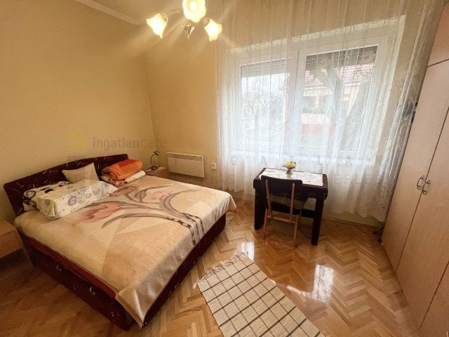 Eladó családi ház, Szegeden 104.9 M Ft, 2+2 szobás