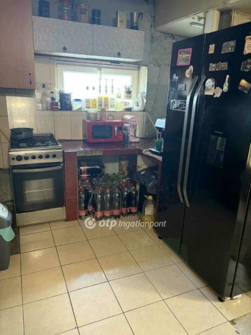 Eladó családi ház, Pándon 74 M Ft, 4 szobás