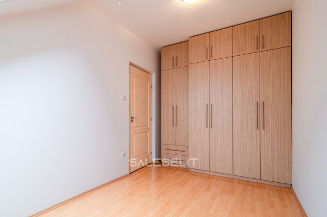 Eladó téglalakás, Debrecenben 65 M Ft, 1+1 szobás