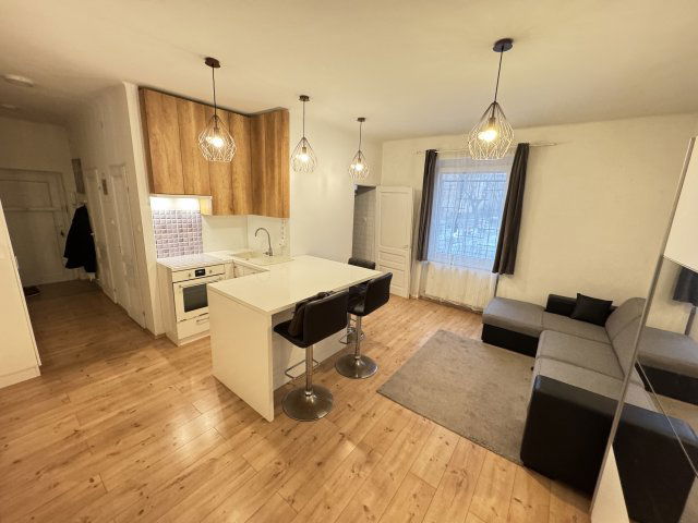 Eladó téglalakás, Budapesten, XI. kerületben, Karcag utcában