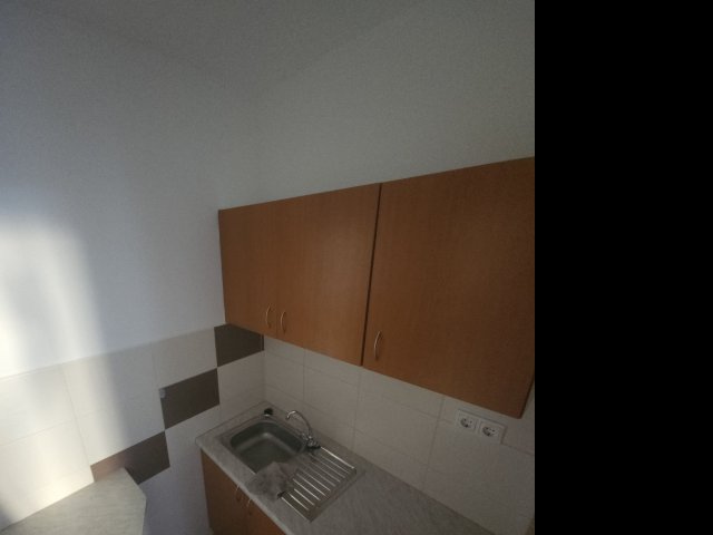 Kiadó iroda, Kecskeméten, Széchenyi téren 60 E Ft / hó