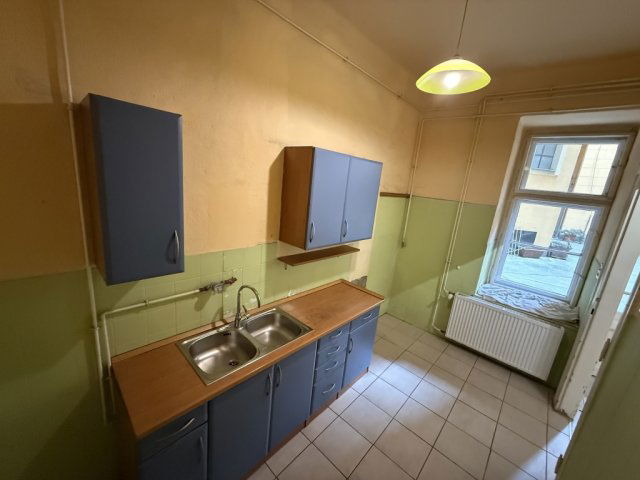 Eladó téglalakás, Budapesten, VI. kerületben 80 M Ft, 3 szobás