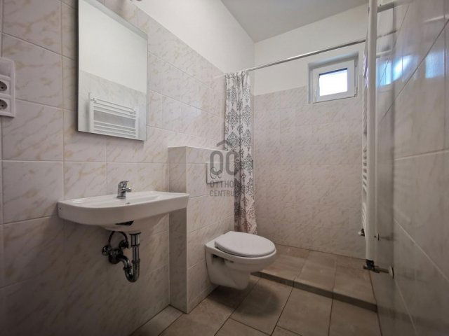 Kiadó ikerház, albérlet, Székesfehérvárott 360 E Ft / hó