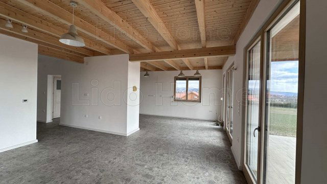 Eladó családi ház, Cserszegtomajon 199 M Ft, 15 szobás
