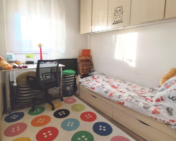 Eladó panellakás, Budapesten, XVI. kerületben 80.9 M Ft, 4 szobás