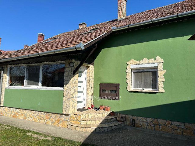 Eladó családi ház, Harkányban 65 M Ft, 7+1 szobás
