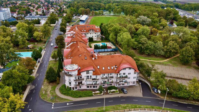 Eladó téglalakás, Hajdúszoboszlón 54.4 M Ft, 2 szobás