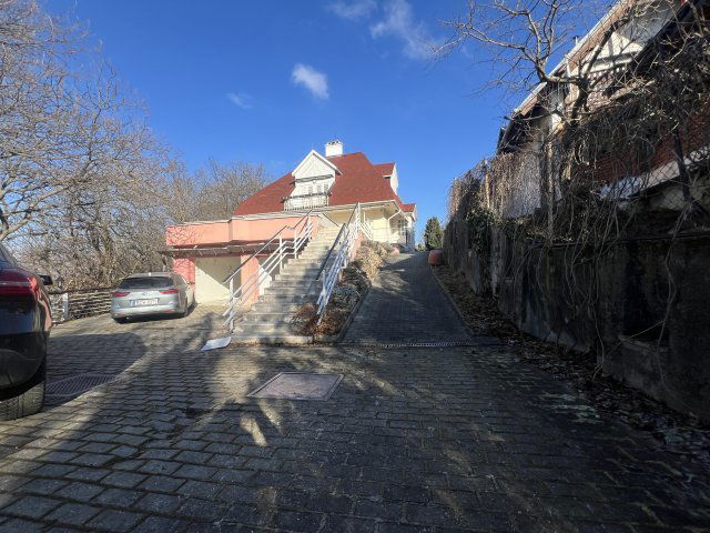 Eladó családi ház, Budapesten, II. kerületben 379 M Ft, 4 szobás
