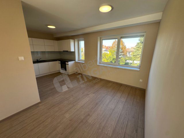 Kiadó téglalakás, albérlet, XIV. kerületben, Álmos vezér útján