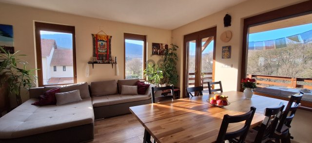 Eladó családi ház, Pilisszentkereszten 209 M Ft, 6 szobás