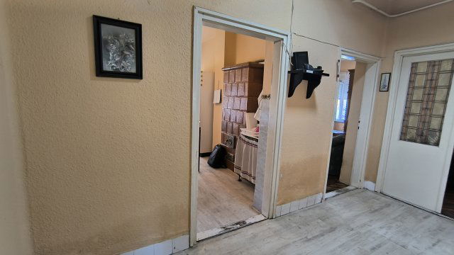Eladó családi ház, Kálban 14 M Ft, 2 szobás