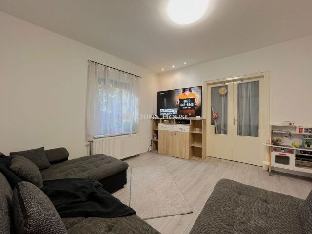 Eladó családi ház, Kecskeméten 65.99 M Ft, 4 szobás