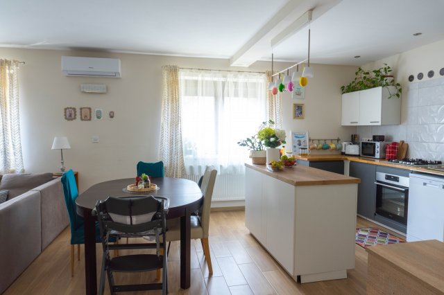 Eladó családi ház, Sármelléken 78 M Ft, 3 szobás